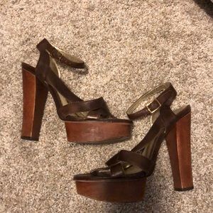 Bebe platform heels ❤️